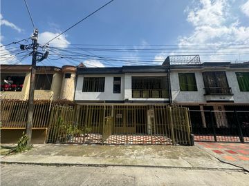 VENDO CASA EN DOSQUEBRADAS BARRIO SANTA MONICA COD 3459982