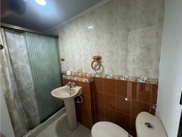 VENDO CASA EN DOSQUEBRADAS BARRIO SANTA MONICA COD 3459982