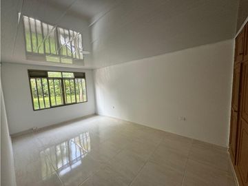 VENDO CASA EN DOSQUEBRADAS BARRIO SANTA MONICA COD 3459982