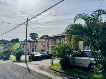 Apartamento en venta PH Plazas del Rocio-Villa Zaita (YM)