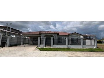 VENTA Y ALQUILER DE CASA EN LA FONTANA. 5  RECAMARA  CERCADA