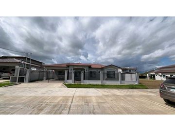 VENTA Y ALQUILER DE CASA EN LA FONTANA. 5  RECAMARA  CERCADA