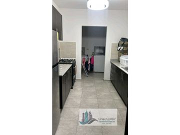 VENTA Y ALQUILER DE CASA EN LA FONTANA. 5  RECAMARA  CERCADA