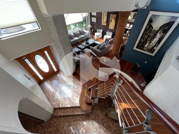 CASA DE VENTA SECTOR CUMBAYA