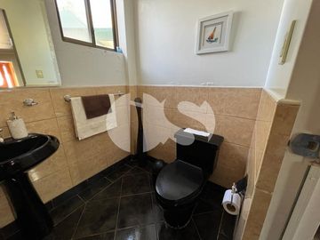 CASA DE VENTA SECTOR CUMBAYA