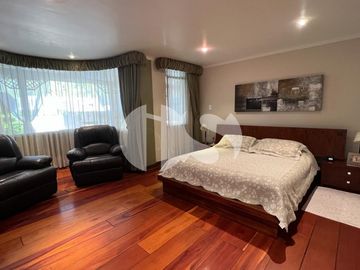 CASA DE VENTA SECTOR CUMBAYA
