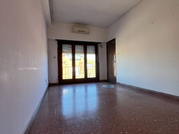 Casa en venta en Lanus Oeste