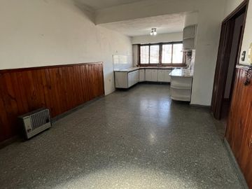 Casa en venta en Lanus Oeste