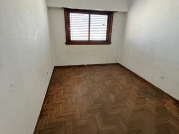 Casa para 2 Familias en venta en Lanus Oeste