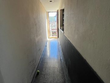Casa para 2 Familias en venta en Lanus Oeste