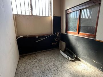 Casa para 2 Familias en venta en Lanus Oeste