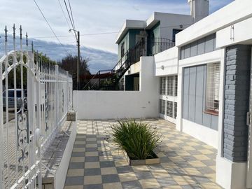 VENTA CASA 3 DORMITORIOS BARRIO PATRICIOS CÓRDOBA