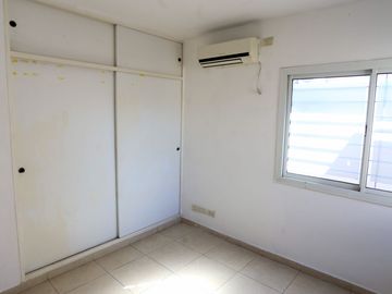 CASA EN VENTA EN LUIS GUILLON TIPO DUPLEX