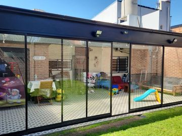 CASA EN VENTA DE 3 AMBIENTES EN EZPELETA
