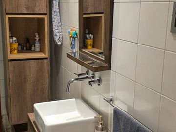 CASA EN VENTA DE 3 AMBIENTES EN EZPELETA