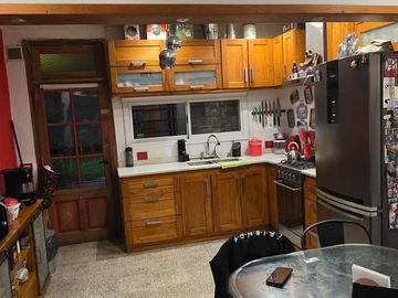 CASA EN VENTA DE 3 AMBIENTES EN EZPELETA