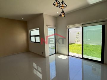 Casa  en venta en Residencial Villas la Joya al norte de Saltillo