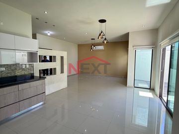 Casa  en venta en Residencial Villas la Joya al norte de Saltillo