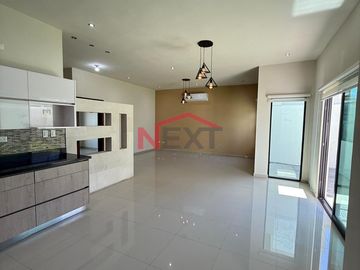 Casa  en venta en Residencial Villas la Joya al norte de Saltillo