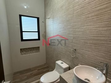 Casa  en venta en Residencial Villas la Joya al norte de Saltillo