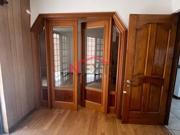 VENTA DE CASA EN FRACCIONAMIENTO BUGAMBILIAS