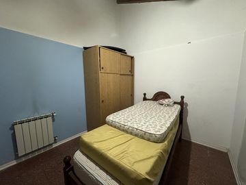 Casa en venta zona Santa Genoveva 4 dormitorios