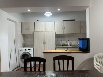 Casa en venta zona Santa Genoveva 4 dormitorios