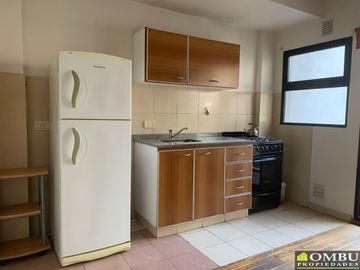 Departamento 1 amb y medio con balcon