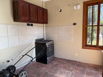 Venta Casa quinta en Del viso de 6 ambientes