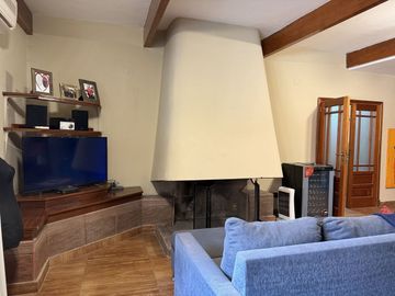 Venta Casa quinta en Del viso de 6 ambientes