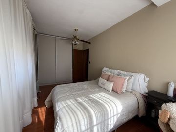 Venta Casa quinta en Del viso de 6 ambientes