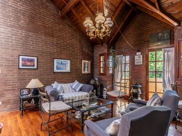 CASA Dúplex o PH Venta con Cochera 4 AMB Saavedra