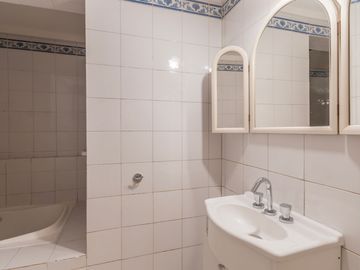 CASA Dúplex o PH Venta con Cochera 4 AMB Saavedra