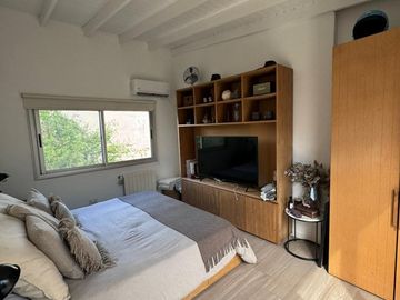 Departamento Triplex en San Isidro con jardin