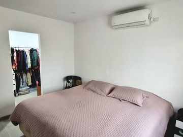 VENTA CASA 4 AMBIENTES EN LAS CASUARINAS, DEL VISO