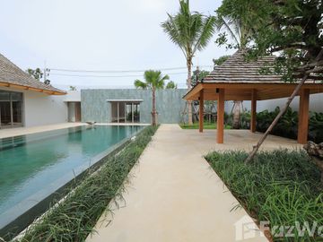 Stunning 4 bedrooms villa for sale