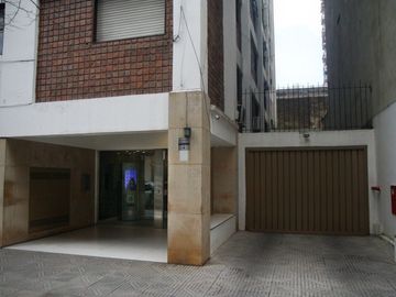 VENTA DEPARTAMENTO 4 AMBIENTES CON BALCON