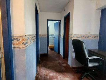 VENTA CASA EN GRAN LOTE COMERCIAL VILLA GESELL