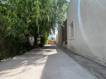 CASA 4 DORM, 4 BAÑOS, QUINCHO Y PILETA, LA ZAGALA.