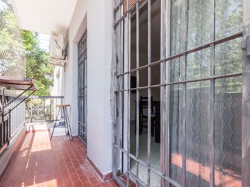 VENTA departamento 3amb.Al fte.tza. propia.S/exp.