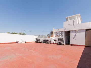 VENTA departamento 3amb.Al fte.tza. propia.S/exp.