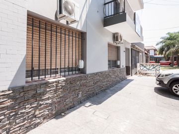 VENTA departamento 3amb.Al fte.tza. propia.S/exp.
