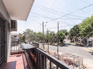 VENTA departamento 3amb.Al fte.tza. propia.S/exp.