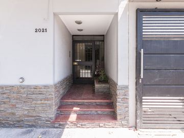 VENTA departamento 3amb.Al fte.tza. propia.S/exp.