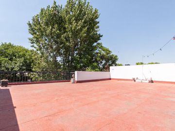 VENTA departamento 3amb.Al fte.tza. propia.S/exp.