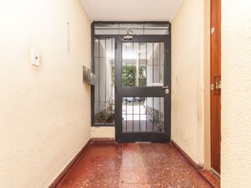 VENTA departamento 3amb.Al fte.tza. propia.S/exp.