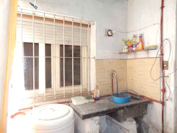Casa en venta 6 ambientes Munro, APTO CREDITO