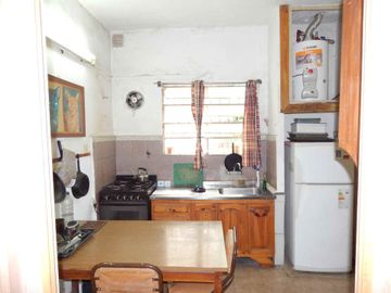 Casa en venta 6 ambientes Munro, APTO CREDITO