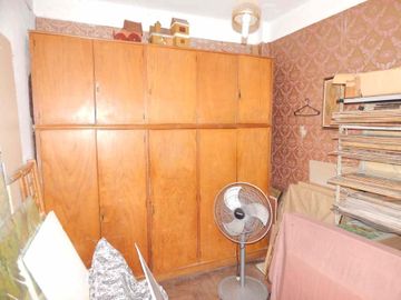 Casa en venta 6 ambientes Munro, APTO CREDITO