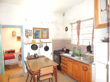 Casa en venta 6 ambientes Munro, APTO CREDITO